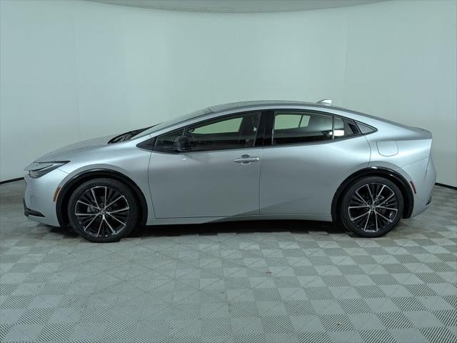 2025 Toyota Prius XLE