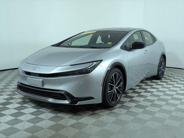 2025 Toyota Prius XLE