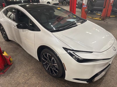 2025 Toyota Prius Plug-in Hybrid XSE Premium