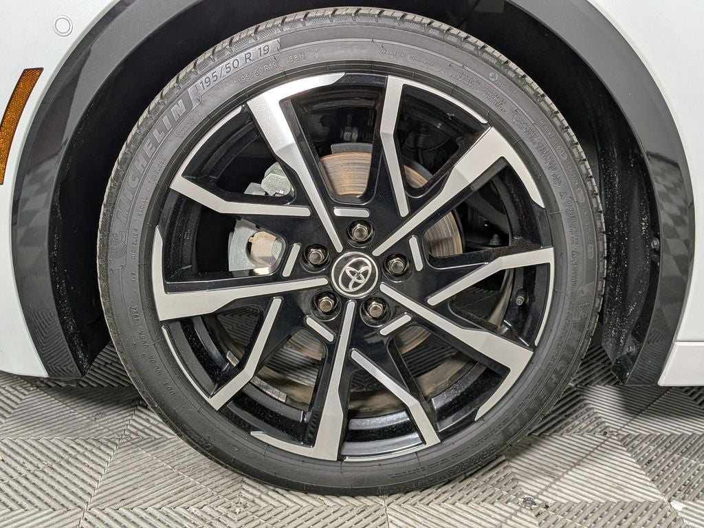 2025 Toyota Prius Plug-in Hybrid XSE Premium