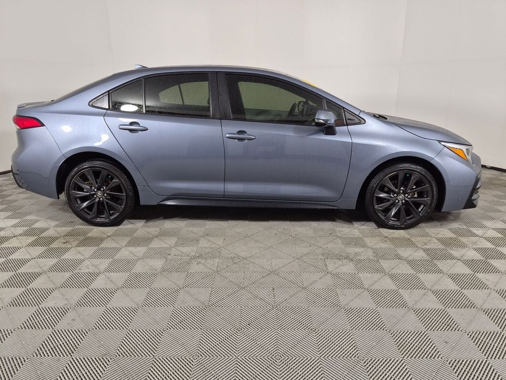 2024 Toyota Corolla Hybrid SE