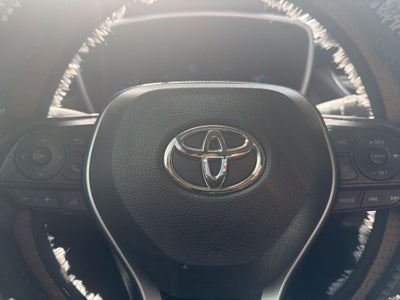 2022 Toyota COROLLA XLE