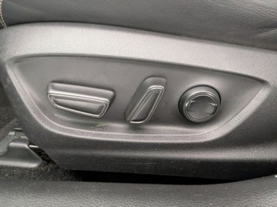 2022 Toyota COROLLA XLE
