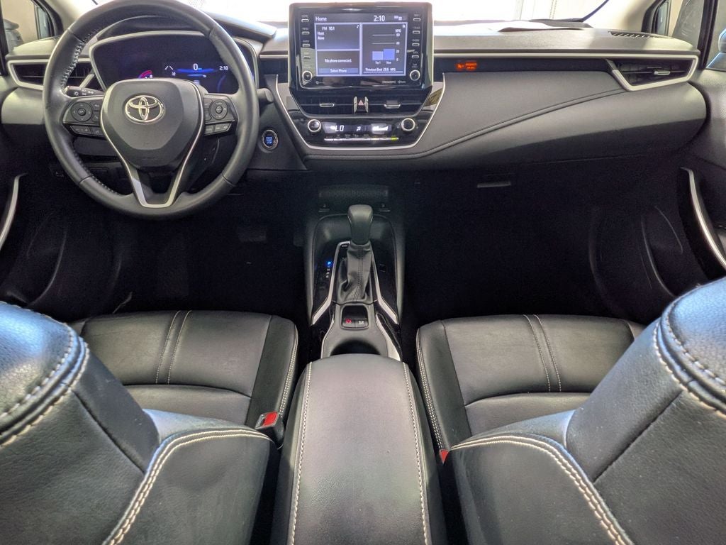 2022 Toyota COROLLA XLE