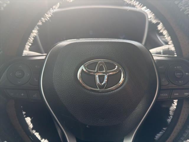 2022 Toyota COROLLA XLE