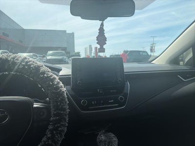 2022 Toyota COROLLA XLE