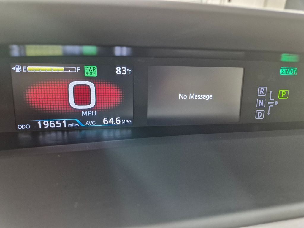 2022 Toyota Prius LE