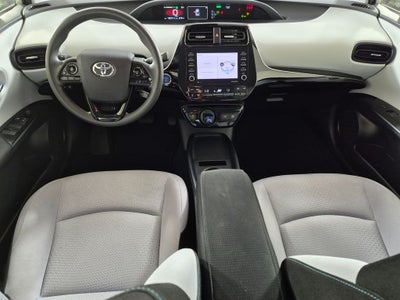 2022 Toyota Prius LE
