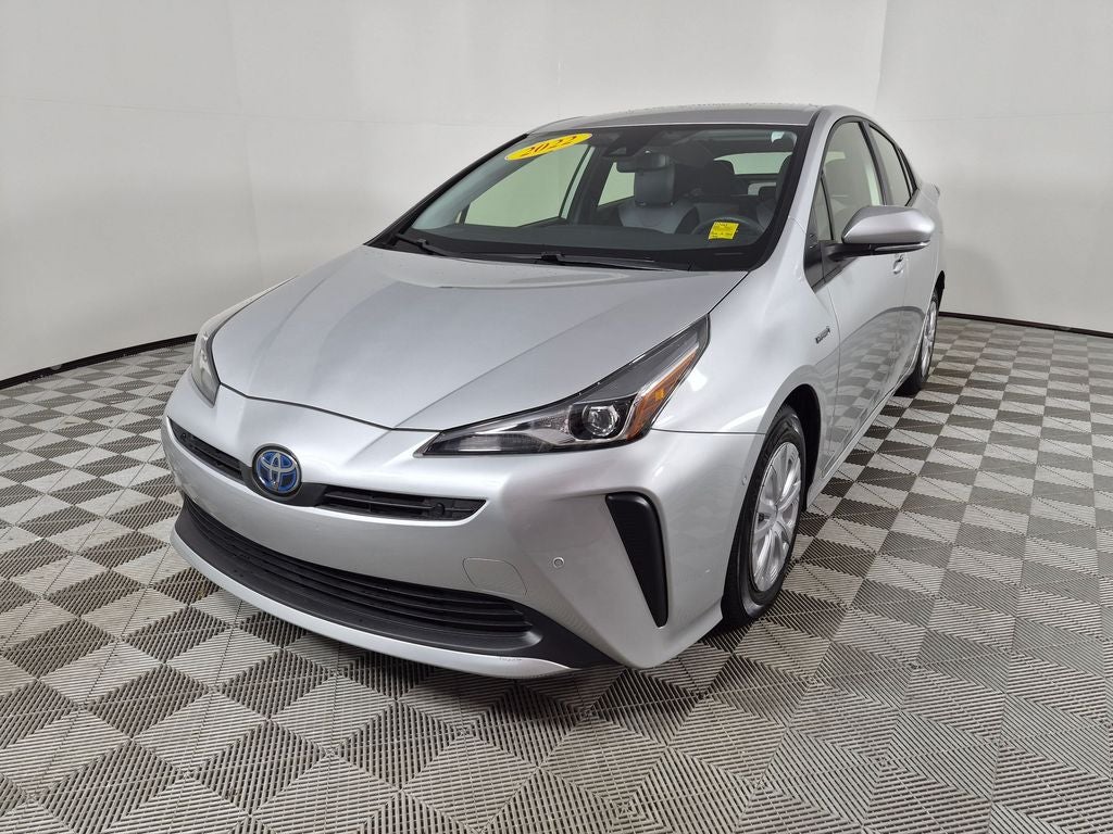 2022 Toyota Prius LE