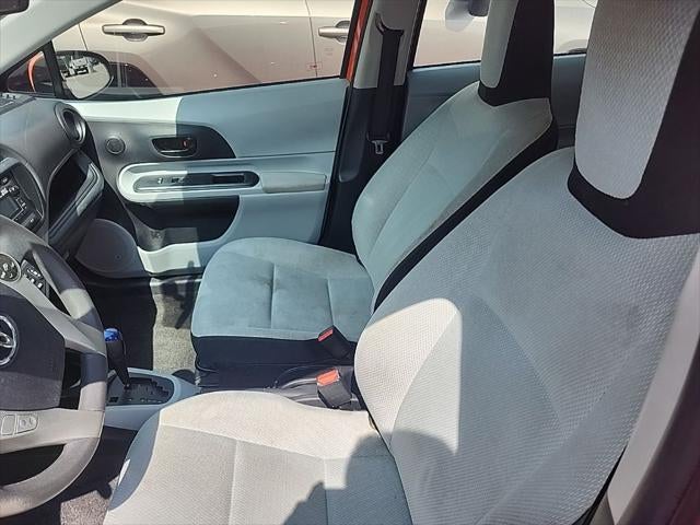 2012 Toyota PRIUS c One