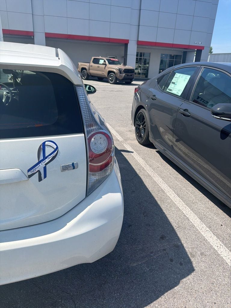 2013 Toyota PRIUS c Three