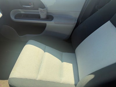 2013 Toyota PRIUS c Three