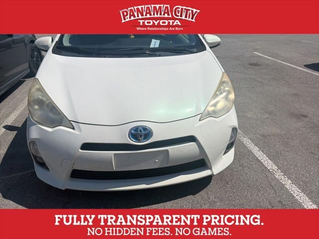 2013 Toyota PRIUS c Three
