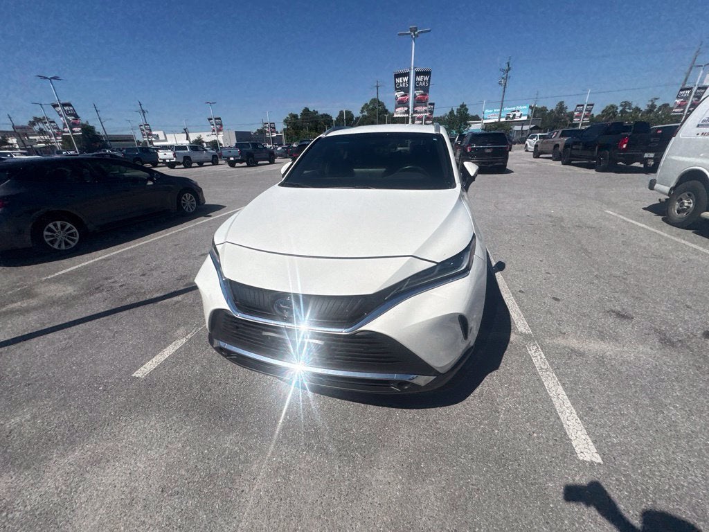 2022 Toyota Venza XLE