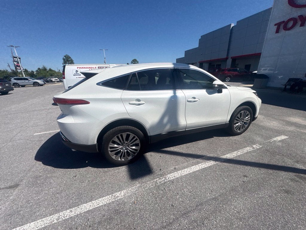 2022 Toyota Venza XLE