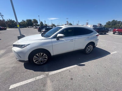 2022 Toyota Venza XLE