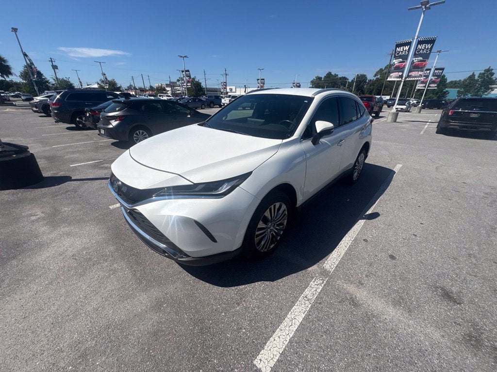 2022 Toyota Venza XLE