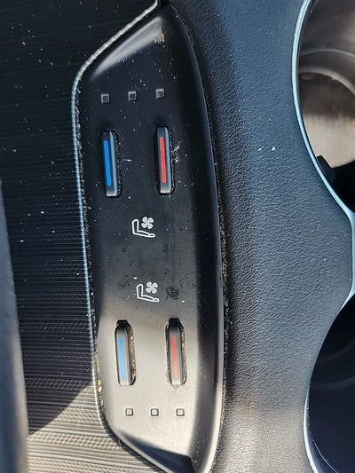 2021 Toyota Venza XLE XLE