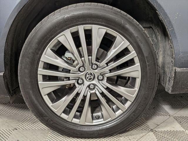 2021 Toyota Venza XLE XLE