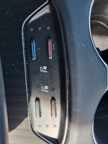 2021 Toyota Venza XLE XLE