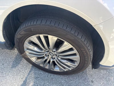 2021 Toyota Venza LE