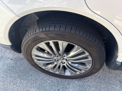2021 Toyota Venza LE