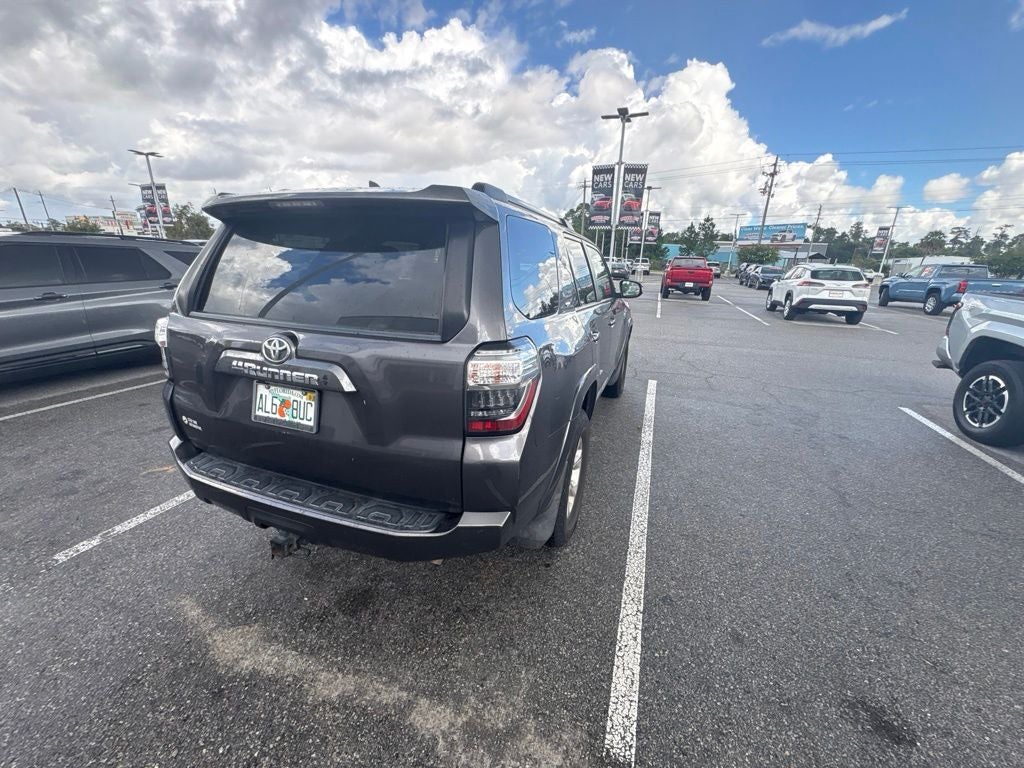 2022 Toyota 4Runner SR5