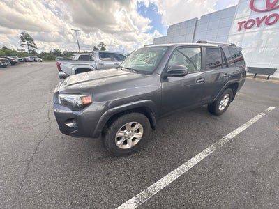 2022 Toyota 4Runner SR5