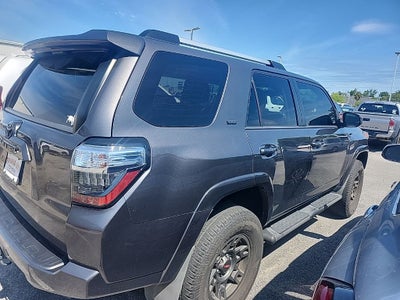 2020 Toyota 4RUNNER SR5