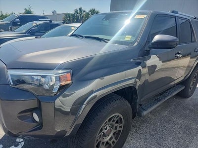 2020 Toyota 4RUNNER SR5