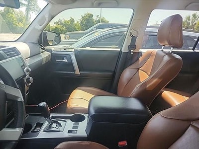 2020 Toyota 4RUNNER SR5