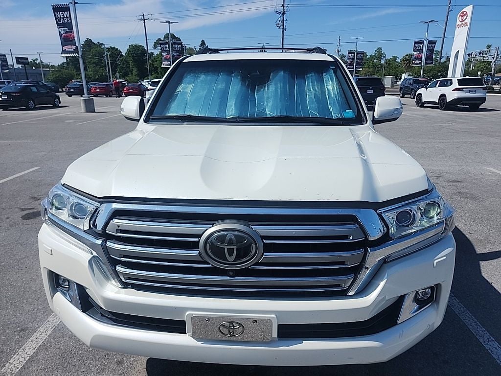 2019 Toyota Land Cruiser Base