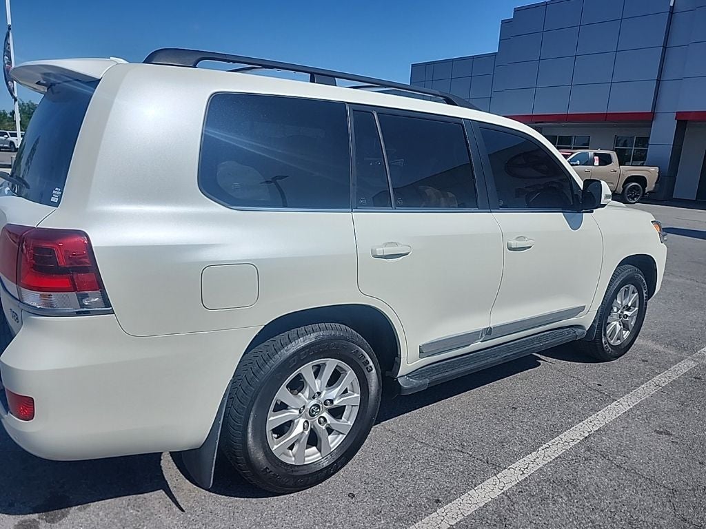 2019 Toyota Land Cruiser Base