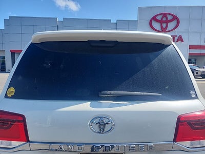 2019 Toyota Land Cruiser Base