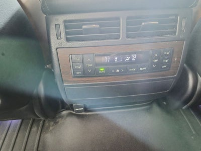 2019 Toyota Land Cruiser Base