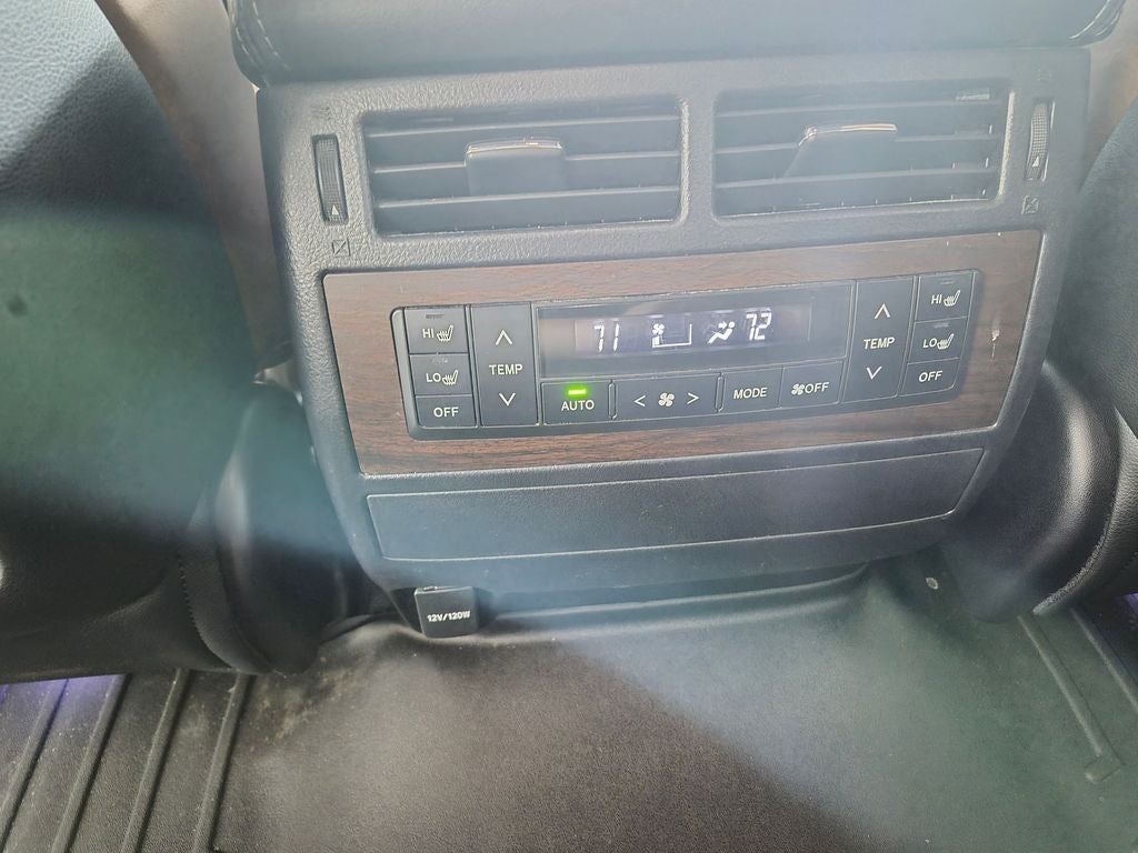 2019 Toyota Land Cruiser Base