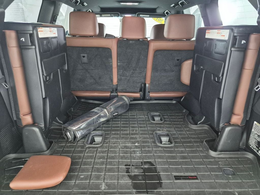 2019 Toyota Land Cruiser Base