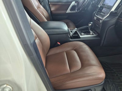 2019 Toyota Land Cruiser Base