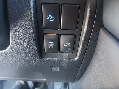 2019 Toyota Land Cruiser Base