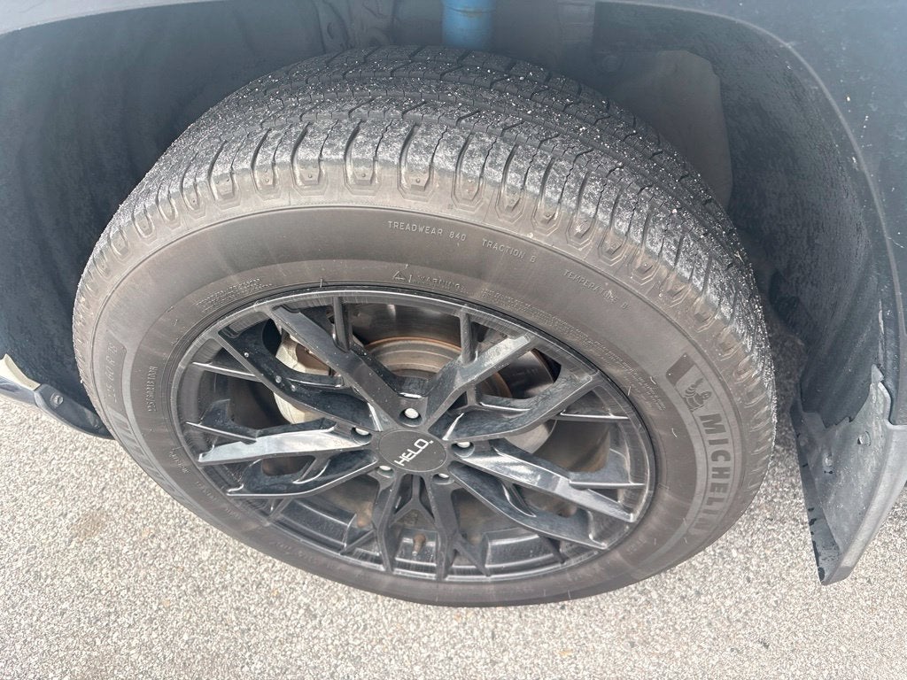 2019 Toyota RAV4 Hybrid XSE