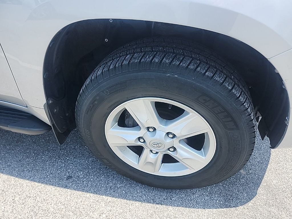 2008 Toyota Land Cruiser Base