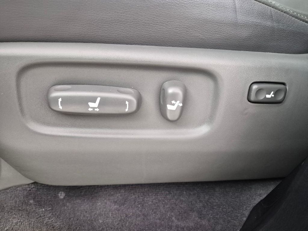 2009 Toyota LAND CRUISER Base