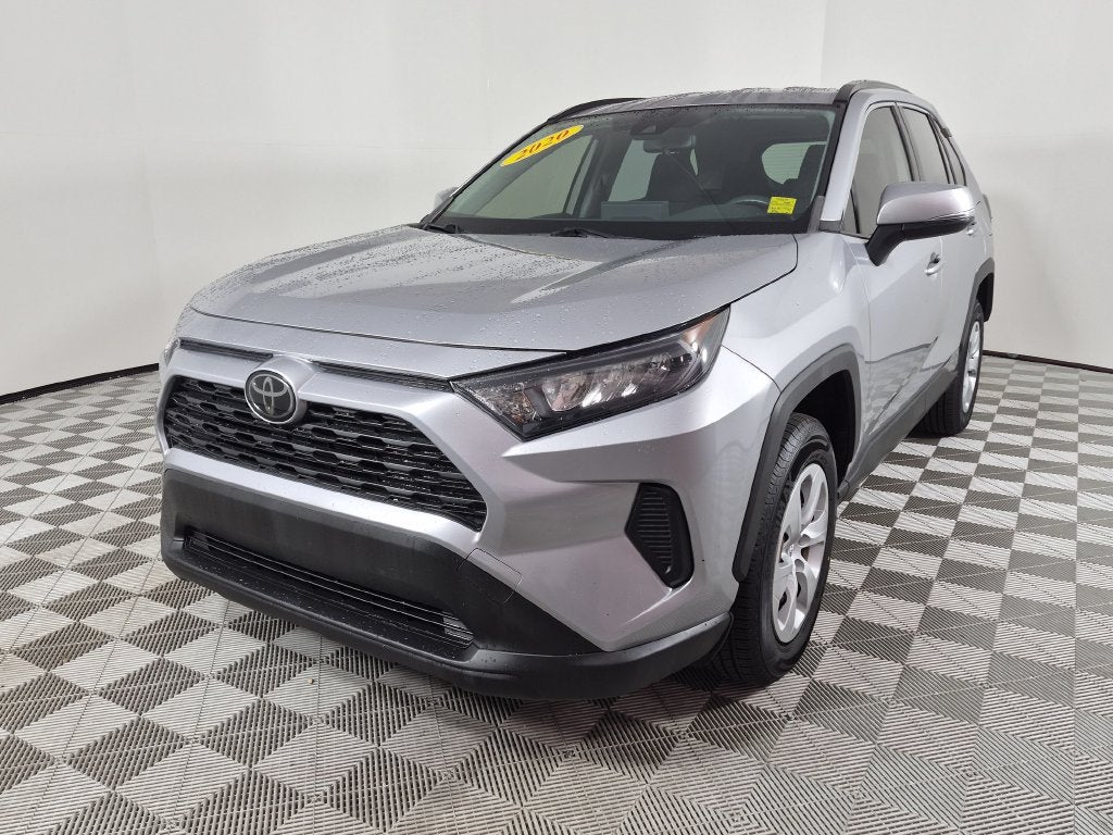 2020 Toyota RAV4 LE