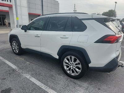 2020 Toyota RAV4 Limited
