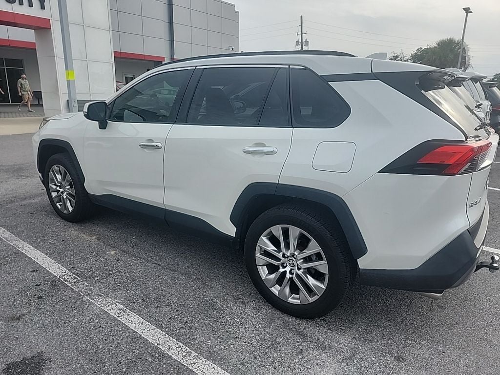 2020 Toyota RAV4 Limited