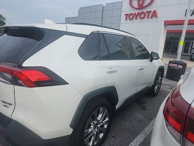 2020 Toyota RAV4 Limited