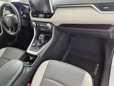 2020 Toyota RAV4 Limited