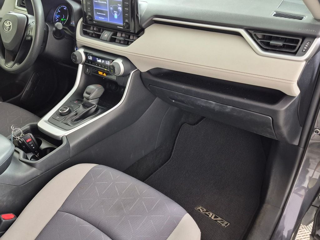 2021 Toyota RAV4 Hybrid XLE