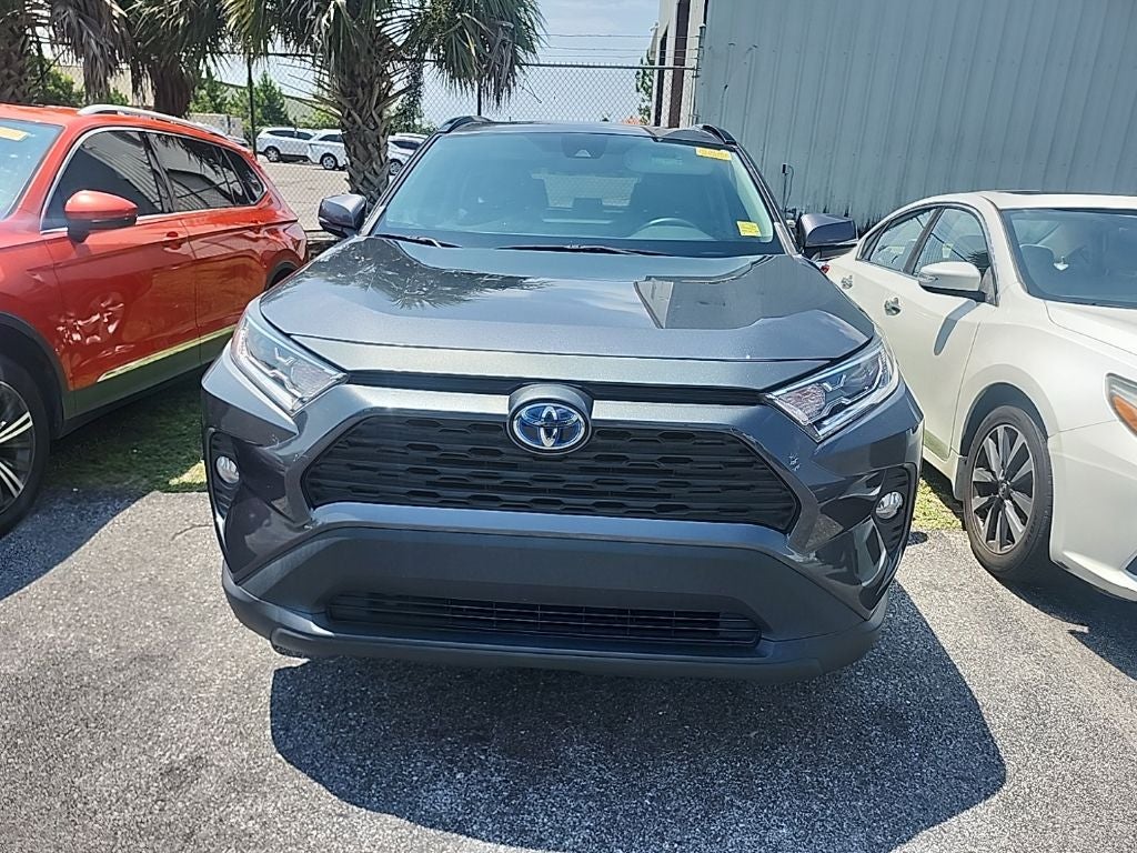 2021 Toyota RAV4 Hybrid XLE