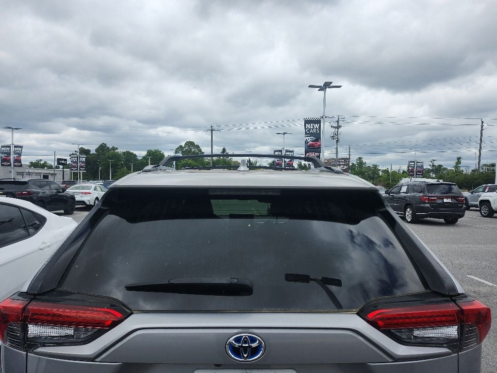 2020 Toyota RAV4 Hybrid XLE